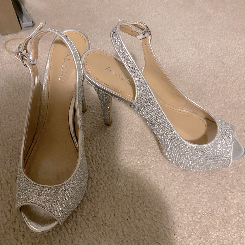 ALDO platform Stilletto size 8